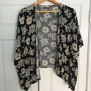 Brandy Melville flower kimono cardigan